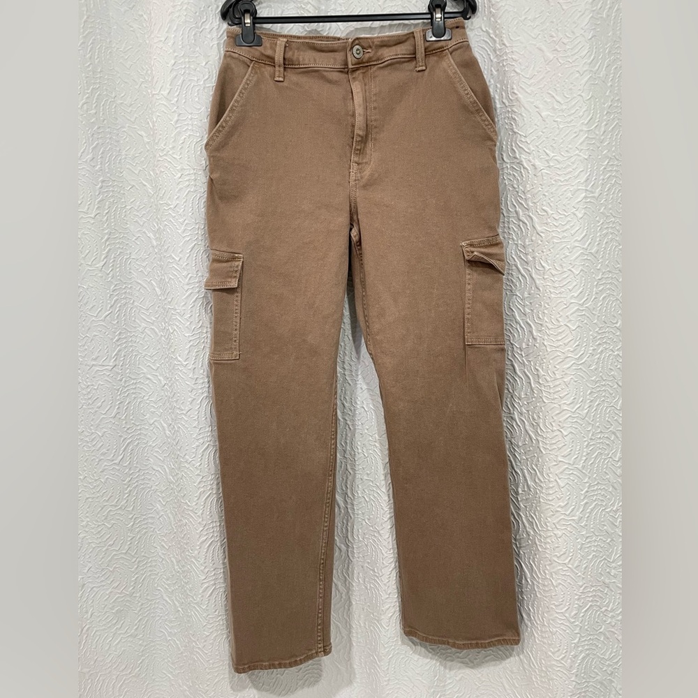 Hollister women’s ultra high rise dad jean EUC size 28R